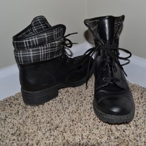 b.ø.c. Black and White Plaid Shoes